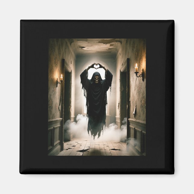 Funny ghost heart hands scary face halloween magnet (Front)