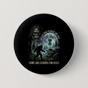Funny Golfing Bigfoot Disc Golf Player 90s Graphic 6 Cm Round Badge