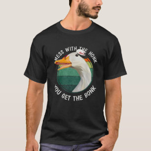 Funny Goose Lover Honk Goose Easily Distracted By T-Shirt