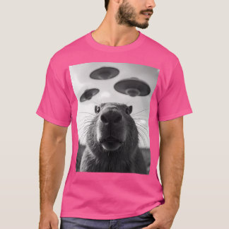 Funny Graphic Costume Weird Cute Capybara Selfie U T-Shirt