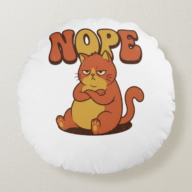 Funny Grumpy Cat "NOPE" T-Shirt - Retro 70s Style Round Cushion (Front)