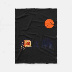 Funny Halloween Bigfoot Trick Or Treating - Bigfoo Fleece Blanket