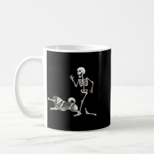 Funny Halloween Keeshond And Skeleton Coffee Mug