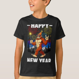 Funny Happy New Year 2026 Bigfoot Lovers New Years T-Shirt