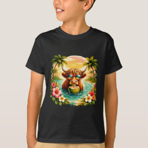 Funny Highland Cow Tropical Beach Hawaii Summer T-Shirt