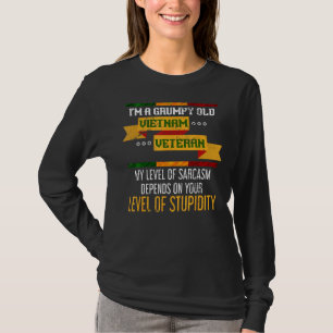 Funny Im A Grumpy Old Vietnam Veteran T-Shirt