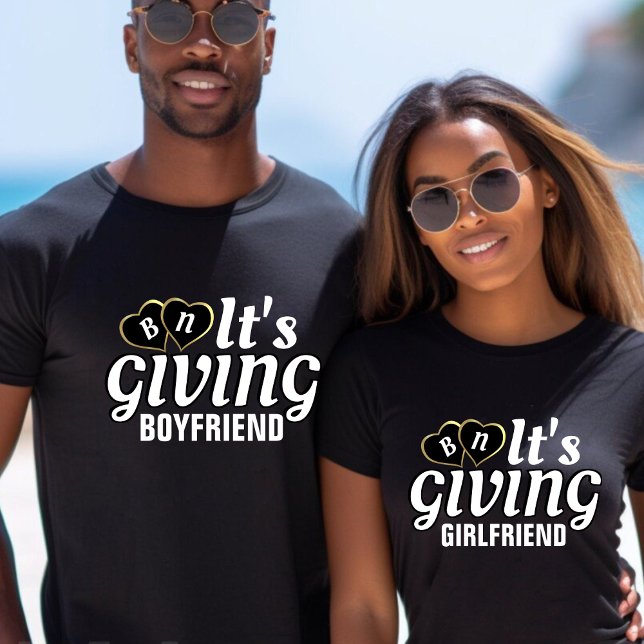 Funny It's Giving Boyfriend Couples Valentine T-Shirt (Funny It's Giving Boyfriend Couples Valentine T-Shirt)