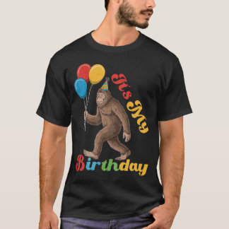Funny It's My Birthday Bigfoot Sasquatch Party T-Shirt