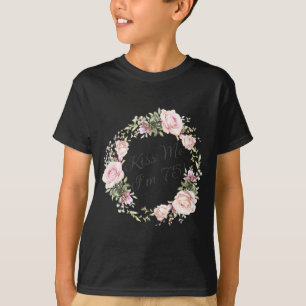 Funny Kiss Me Im 75 Nk Roses Floral  T-Shirt
