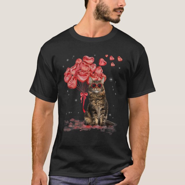 Funny Maine Coon Heart Valentines Day Cat Dad Mom T-Shirt (Front)