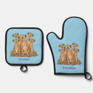 Funny meerkat family cartoon illustration oven mitt & pot holder set
