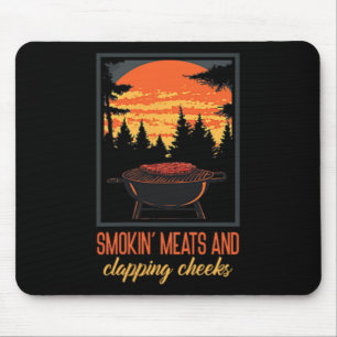 Funny Men's Bbq Shirt Smokin' Meats And Clapping C Mouse Pad