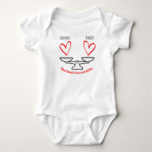 Funny Mum vs Dad Heart Scale Baby Bodysuit - The H