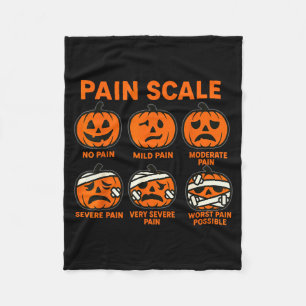 Funny Nurse Pain Scale Halloween Medical Staff Er Fleece Blanket