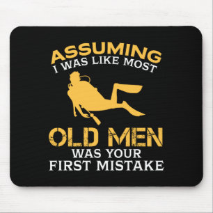 Funny Old Men Who Loves Scuba Diving  Mouse Pad