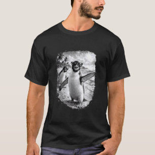 Funny Penguin Selfie at Beach, Cute Penguins Gifts T-Shirt