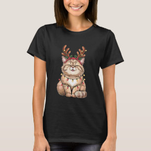 Funny Persian Cat Santa Hat Christmas Lights 1 T-Shirt