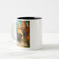 Funny Pug Bigfoot Photobomb – Selfie Gone Wild