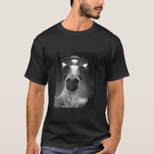 Funny Pug Selfie With UFOS Dog Dad Dog Mom Boy Gir T-Shirt