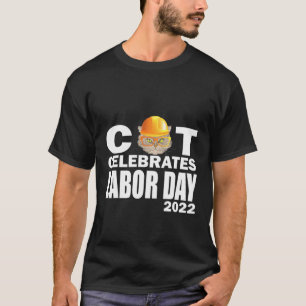 Funny Ragdoll Cat Celebrates Labour Day 4Th Of Jul T-Shirt