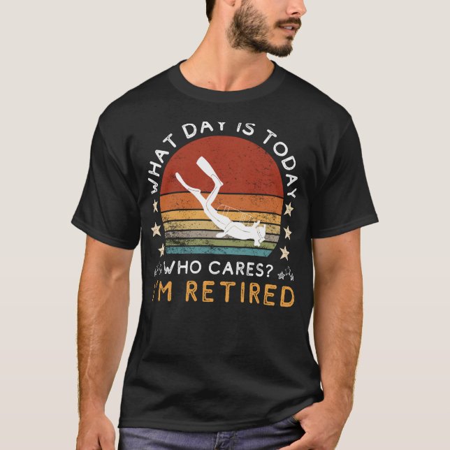 Funny Retired Scuba Diving Tee - Who Cares What Da (Front)