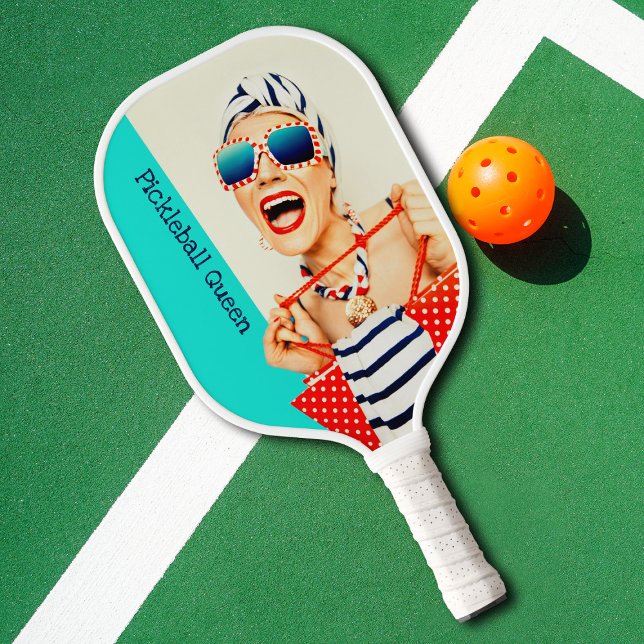 Funny Retro Pickleball Queen Ladies Pickleball Paddle (Creator Uploaded)