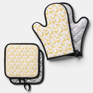 Funny Retro Yellow Banana Pattern Party Editable Oven Mitt & Pot Holder Set