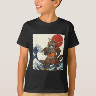 Funny samurai raccoon japanese warrior & art T-Shirt