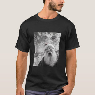 Funny Santa Claus Selfie with UFOs Weird Christmas T-Shirt