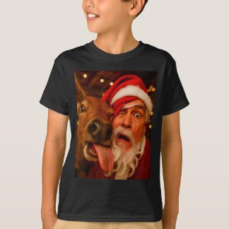 Funny Santa Selfie Reindeer Men Women Kids Christm T-Shirt