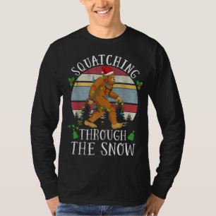 Funny Sasquatch Christmas Squatching Bigfoot Xmas T-Shirt