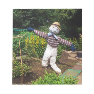Funny scarecrow notepad