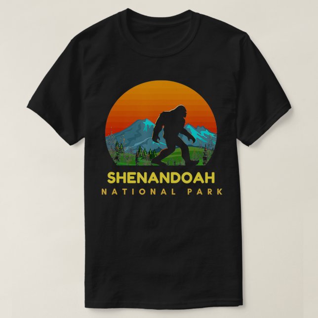 Funny Shenandoah National Park Bigfoot Hiking Vint T-Shirt (Design Front)