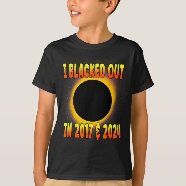Funny Shirt Blacked Out 2017 Total Solar (Front)