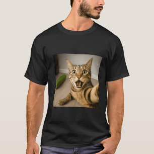 Funny Shocked Cat Selfie with Cucumber Meme Design T-Shirt