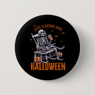 Funny Skeleton Christmas Design Just Waiting For H 6 Cm Round Badge