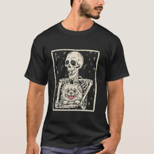 Funny Skeleton Hugs Pomeranian Dog Skull Halloween T-Shirt