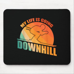 Funny skiing design for men women ski downhill mouse pad
