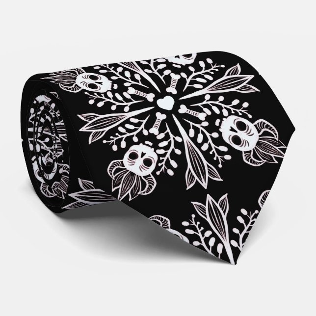 Funny Skull Black And White Halloween Tie (Rolled)