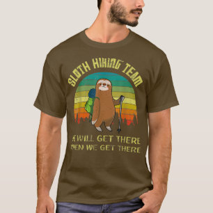 Funny Sloth Hiking Team Retro Vintage Sloth 80s T-Shirt