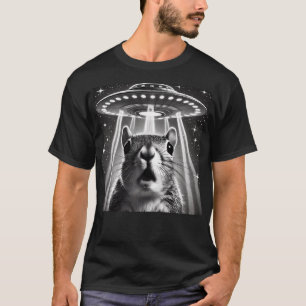 Funny Squirrel Selfie With Ufos Meme Alien Graphic T-Shirt