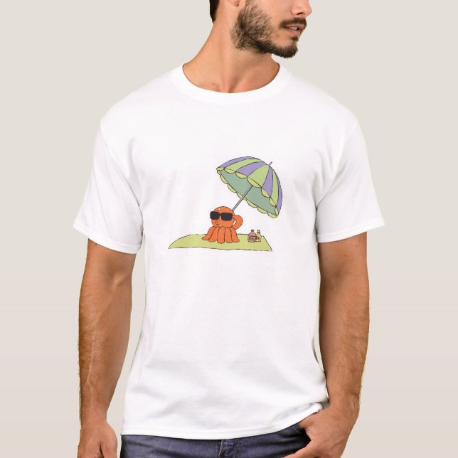 funny sun tanning beach octopus T-Shirt (Front)