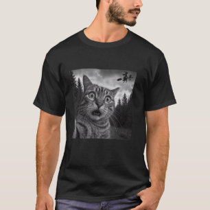 Funny Surprised Scared Cat Selfie With Witch Hallo T-Shirt