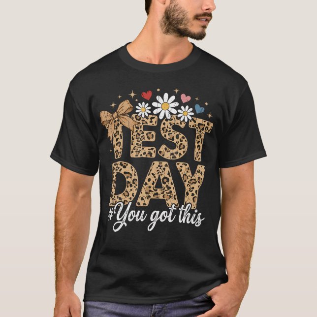 Funny Test Day Leopard Teacher Testing Day T-Shirt (Front)