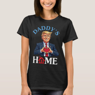 Funny Trump Style Heart Hands Daddy’s Home Father T-Shirt