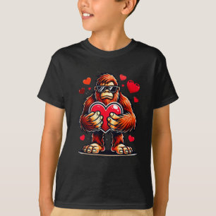 Funny Valentines Day Bigfoot Heart Sungles Sasquat T-Shirt