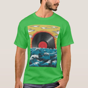 Funny Vintage Vinyl Record Sun Japanese Art DJ Ele T-Shirt