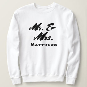 Future Mrs, pink hearts & Script Custom  T-Shirt Sweatshirt