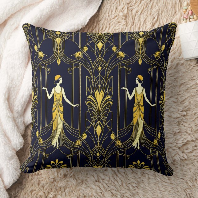 Gabsy gold and black decorative pattern cushion (Blanket)