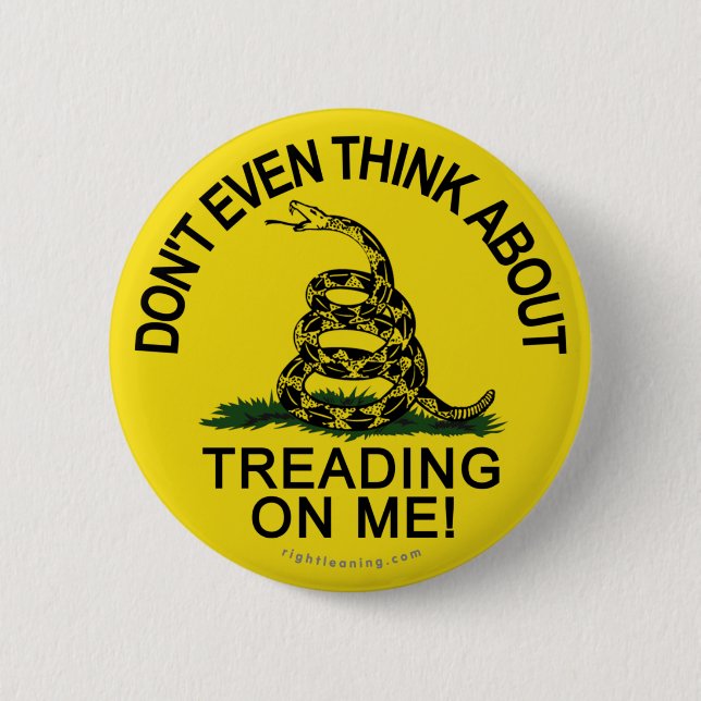 Gadsden Flag updated 6 Cm Round Badge (Front)